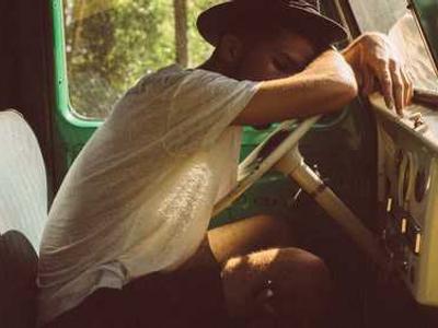 Samsung Frame Pro Review: A Good TV for a Pretty Living Room